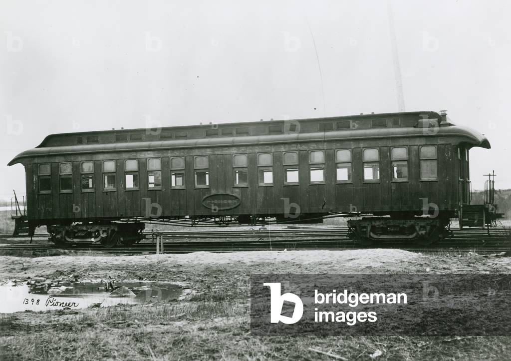 Midwest MS Pullman, Wood Car, Pioneer 1398 (b/w photo)