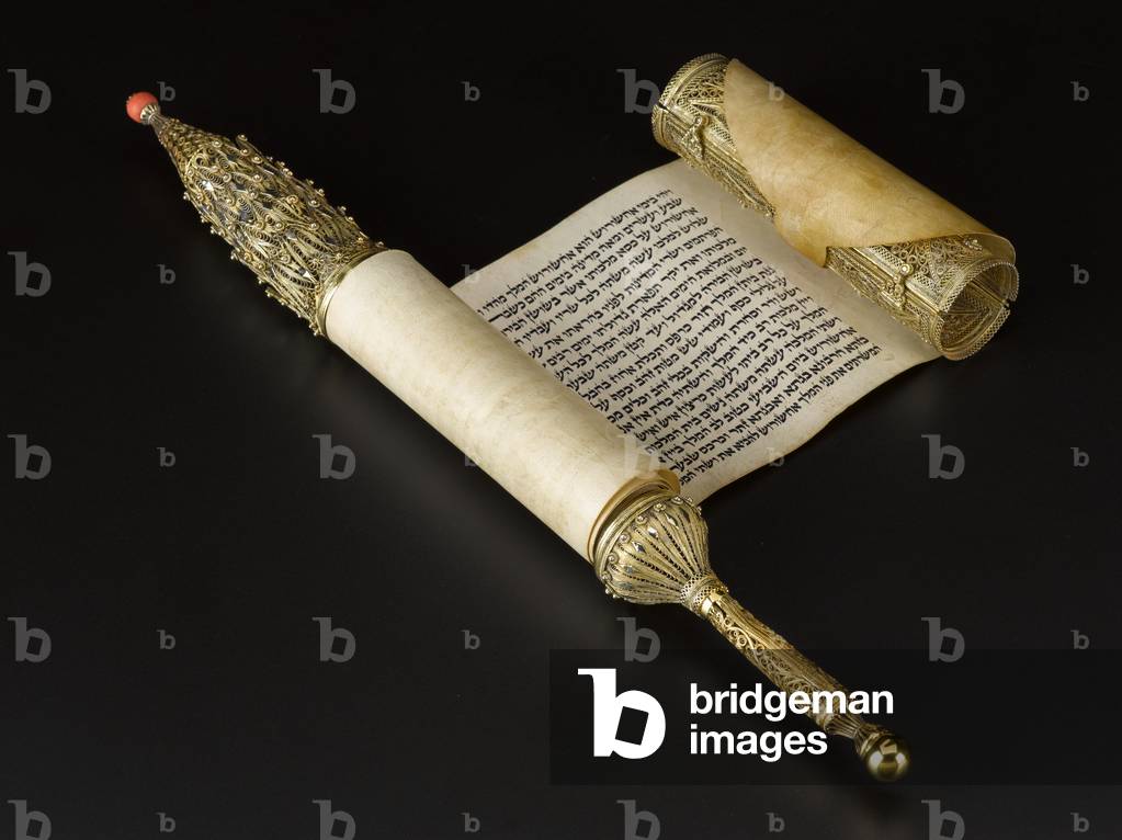 Esther Scroll and Case, 19th century (Case: gilded silver filigree, coral; scroll: ink on vellum)
