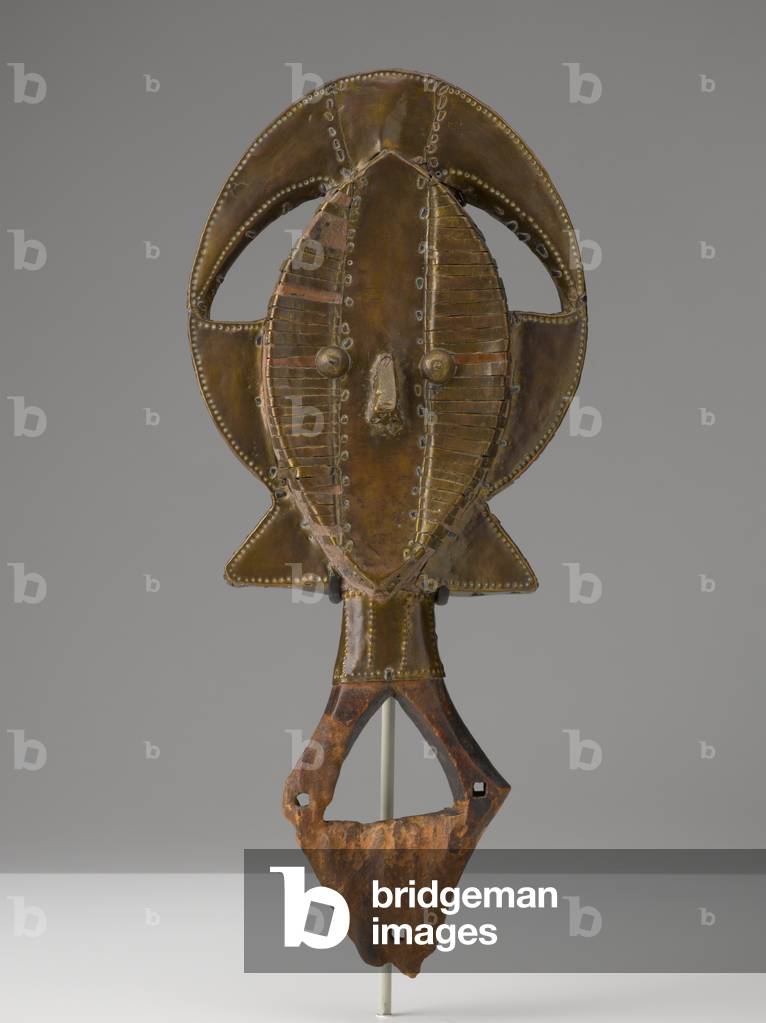 Reliquary Guardian Figure (Mbulu Ngulu), 20th century (wood, brass)