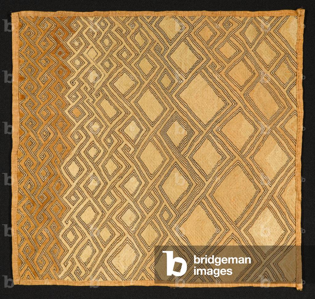 Display cloth (bwiim), 20th century (raffia and pigment)