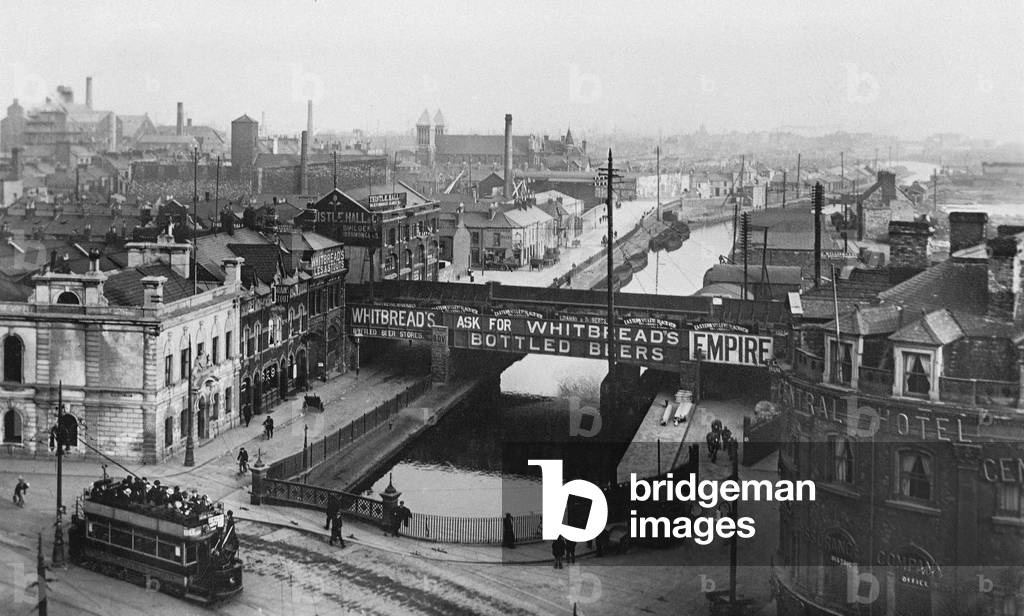 General view looking south, Cardiff (b/w photo)
