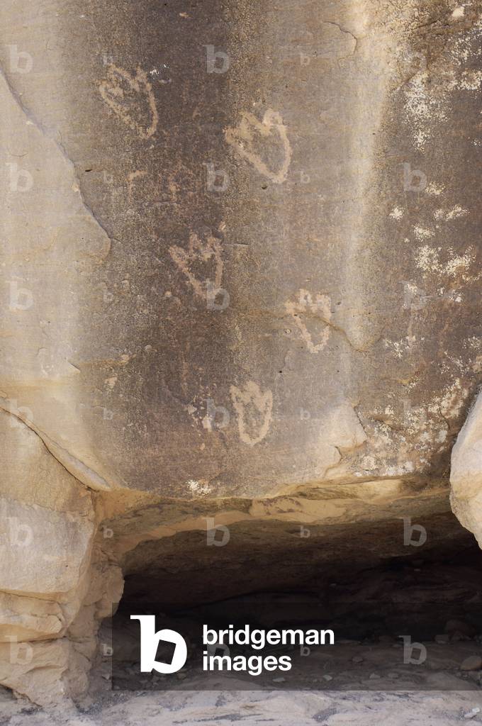 Bear paw petroglyphs of the Anasazi/Ancestral Puebloans, Chelly Canyon, Arizona.