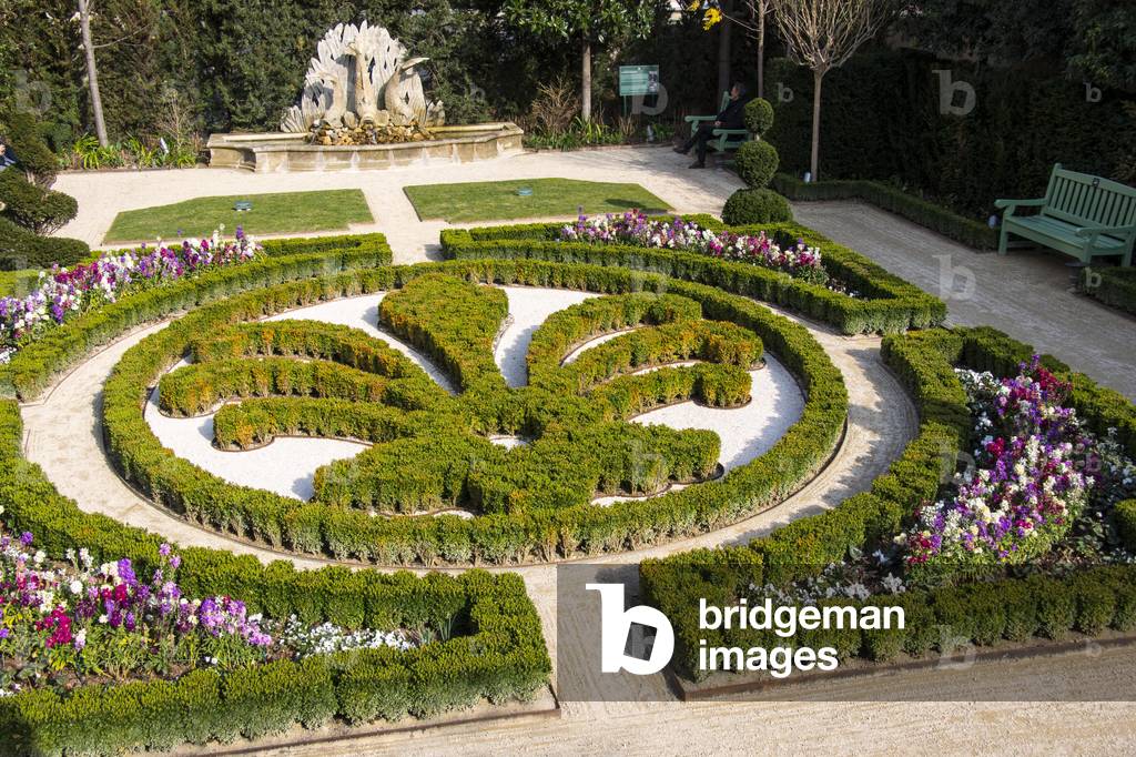 Formal style garden, Hôtel de Caumont, Aix-en-Provence, France.