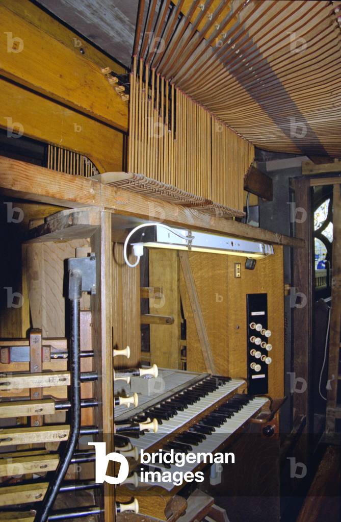 Side view of stops and other elements, organ of St Giles Church,