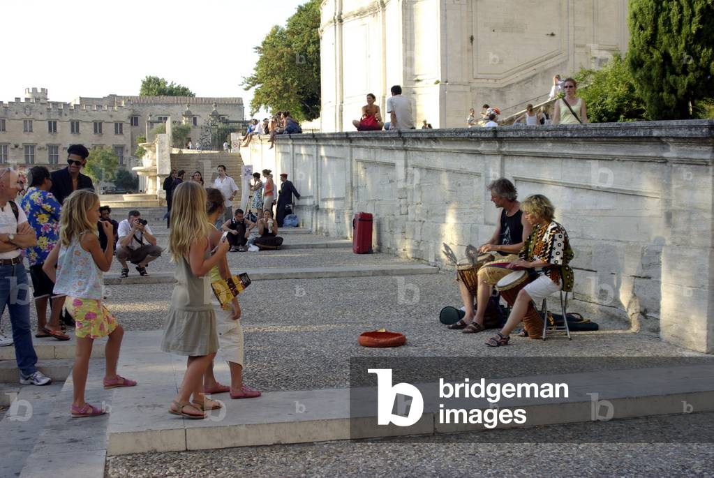 Percussion duo - street performance