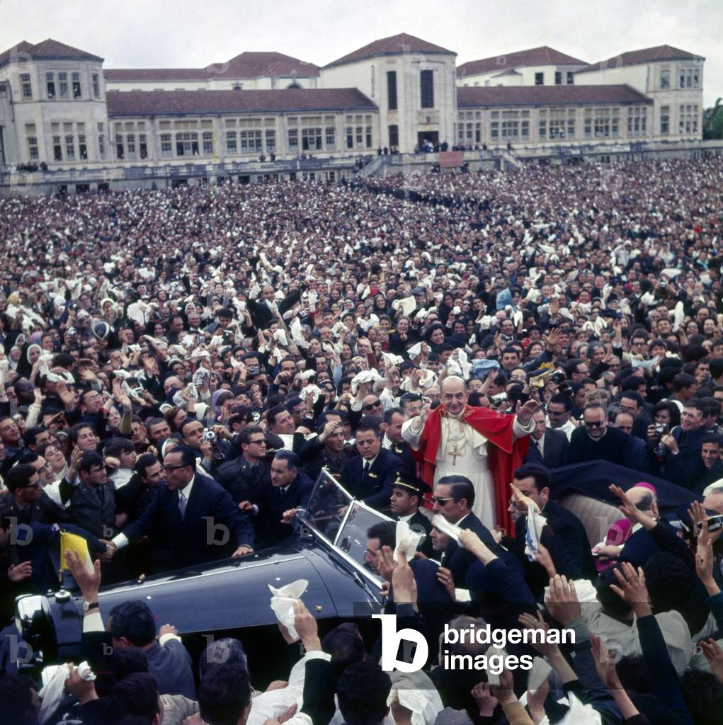 Pope Paul VI on the 50th anniversary of the apparitions, Fatima, Portugal, 1967 (photo)