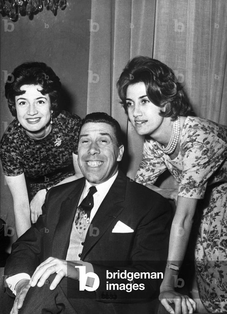 Fernandel with his daughters Janine and Josette on the set of “The Woman's Confidant”, Rome, 1959 (b/w photo)