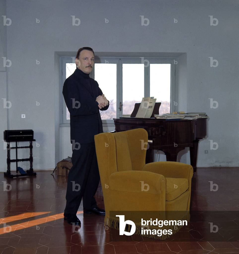 Arturo Benedetti Michelangeli at home, Italy, 1965 (photo)
