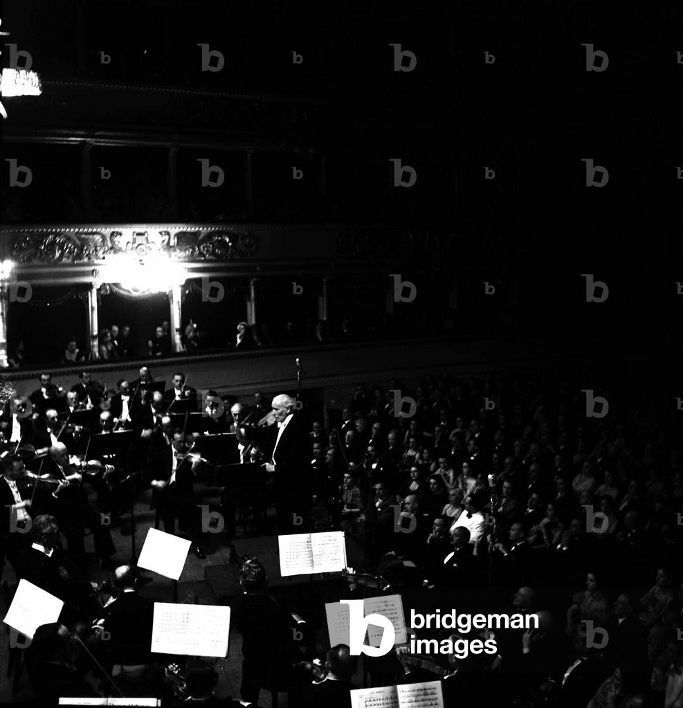 Arturo Toscanini concert at Scala, Milan, 1950 (b/w photo)