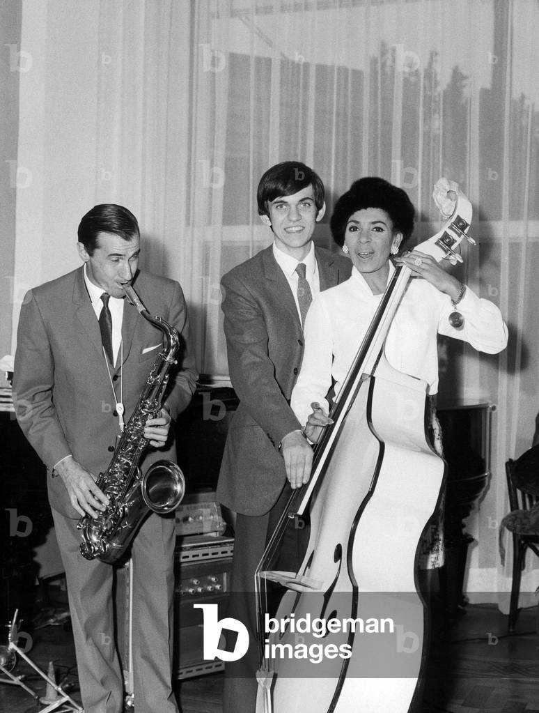 Elio Gandolfi et Shirley Bassey