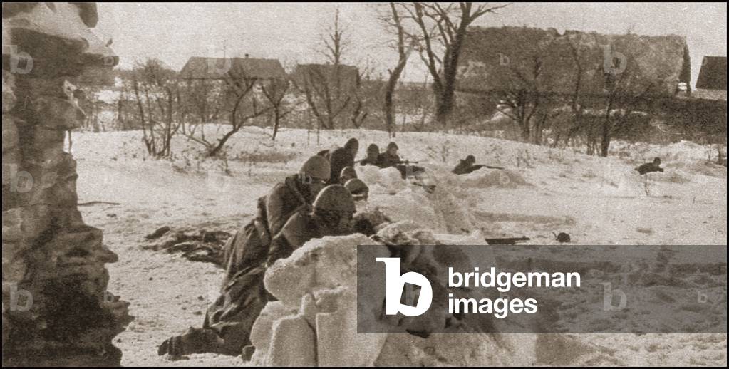 Soldats italiens sur le front russe dans la banlieue de Gorlvka, 1941