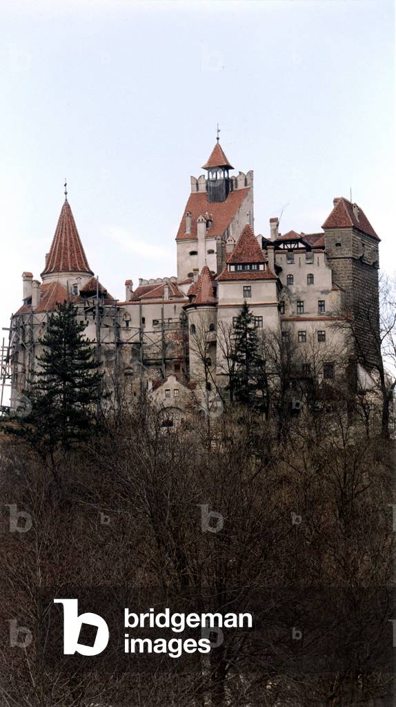 View of the Bran Castle, Roumania 01/2003 (photo)