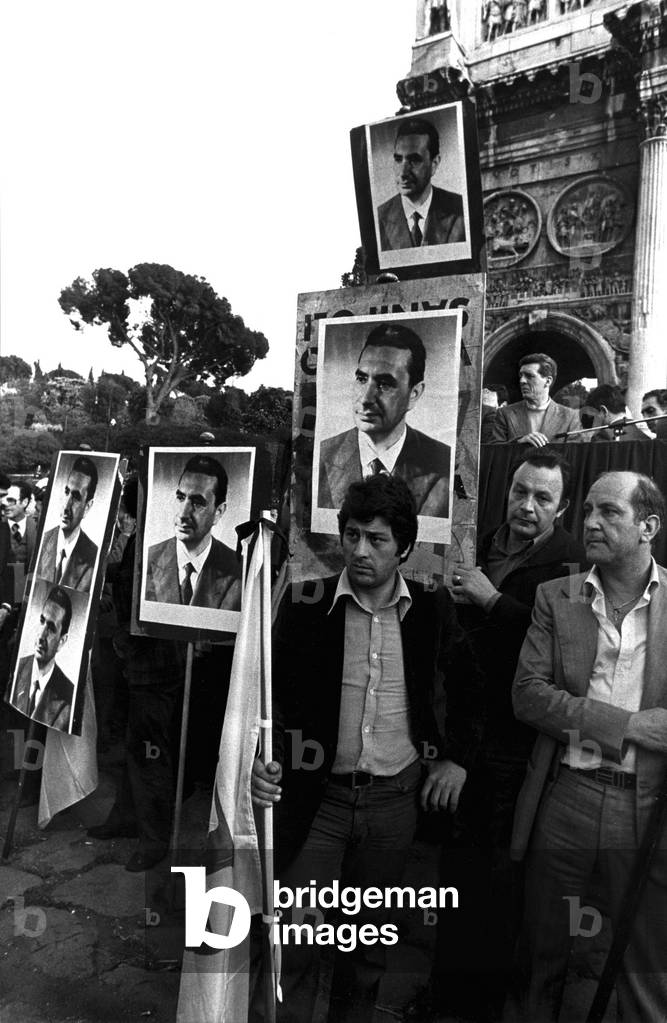 Demonstration after discovery of Aldo Moro's body, Rome, 1978 (b/w photo)