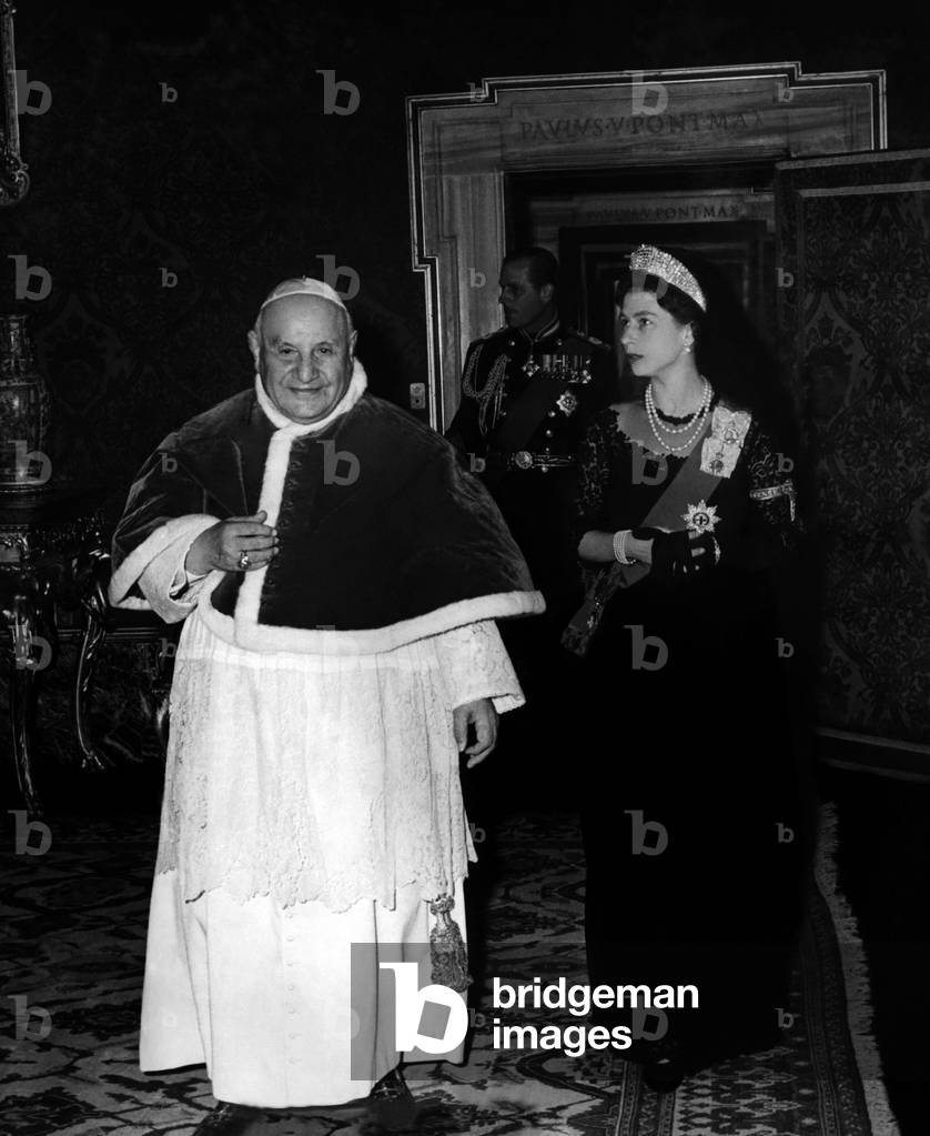 Pope John XXIII and Queen Elizabeth II, Vatican, 1961 (b/w photo)