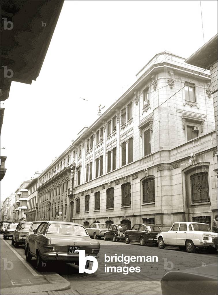 Milan en 1970: l'immeuble du Corriere della Sera, via Solferino.
