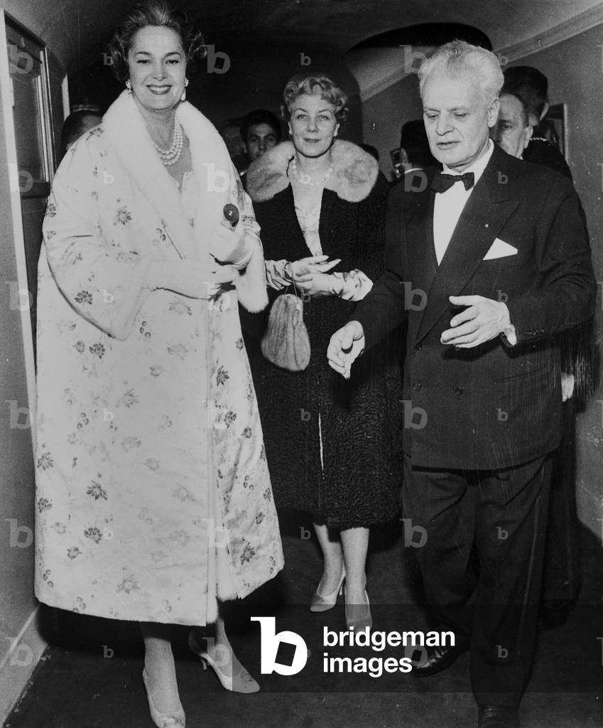 The Begum at la Scala, 1959 (b/w photo)