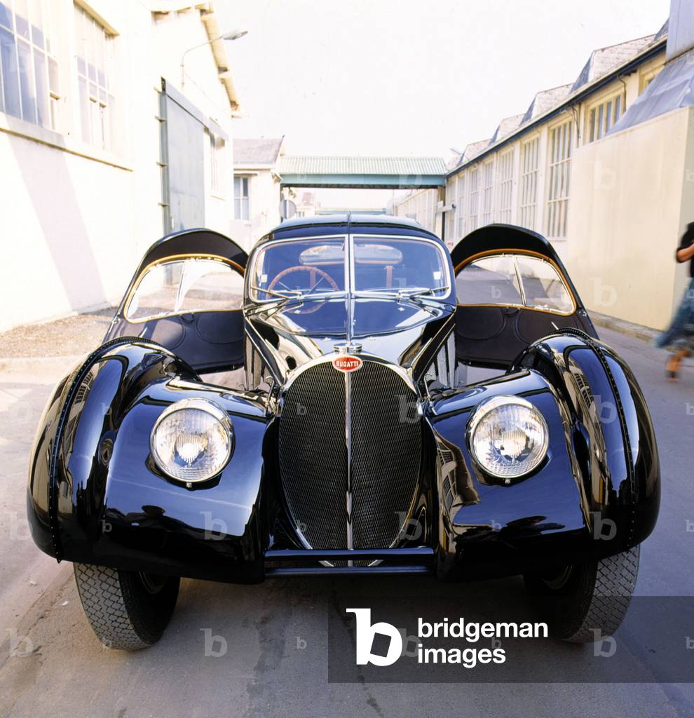 1938 Bugatti 57 SC Atlantic (photo)