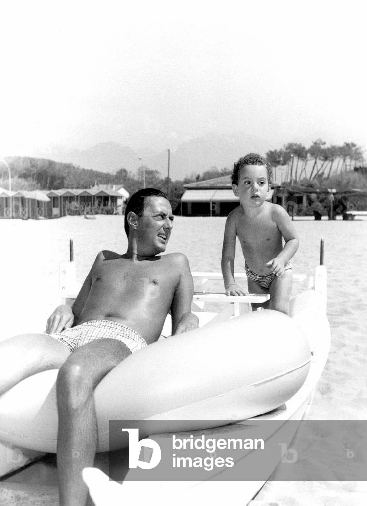 Umberto Agnelli and his son Giovanni in Miami, 1966 (b/w photo)