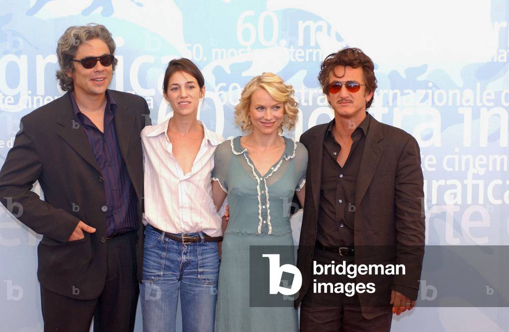 Benicio Del Toro, Charlotte Gainsbourg, Naomi Watts and Sean Penn at Venice Film Festival, 2003 (photo)