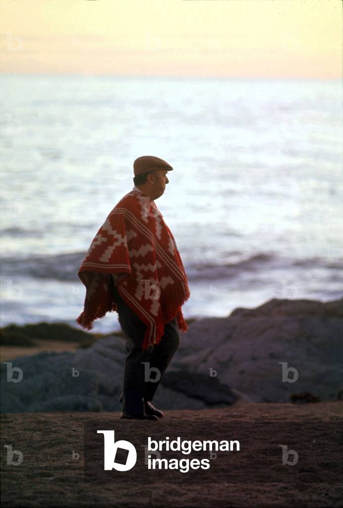 Pablo Neruda in Isla Negra, Santiago, Chile, 1972 (photo)