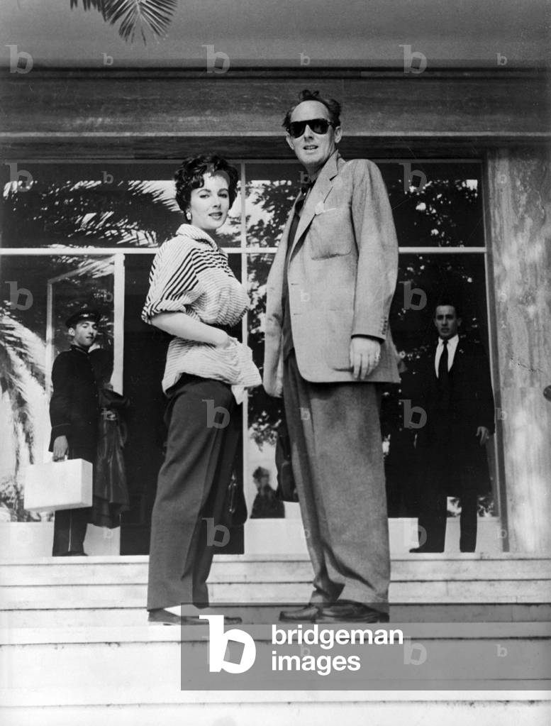 Elizabeth Taylor and her husband Michael Wilding, Capri, 1953 (b/w photo)