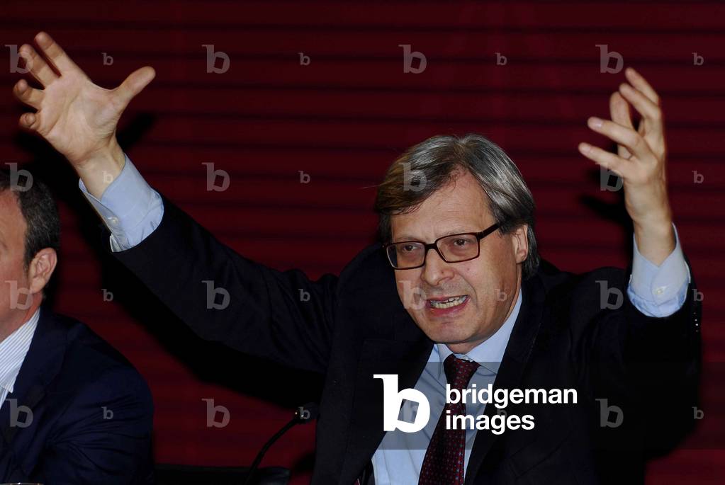Gianmario Longoni and the cultural officer of the city of Milan Vittorio Sgarbi, Milan, 2007 (photo)