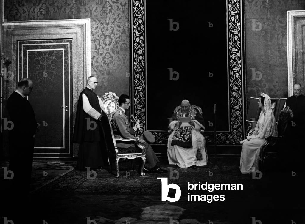 Baudouin of Belgium, Pope John XXIII and Queen Fabiola, Vatican, 1961 (b/w photo)