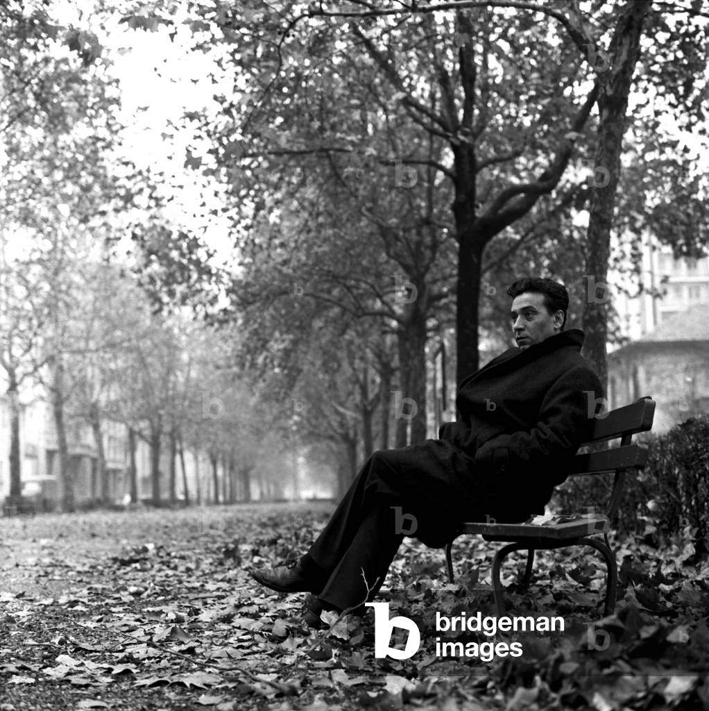 Milan, 14/11/1971: portrait de l'ecrivain italien Luciano Bianciardi (1922 - 1971). Photo Delegio. © Farabola/ Leemage