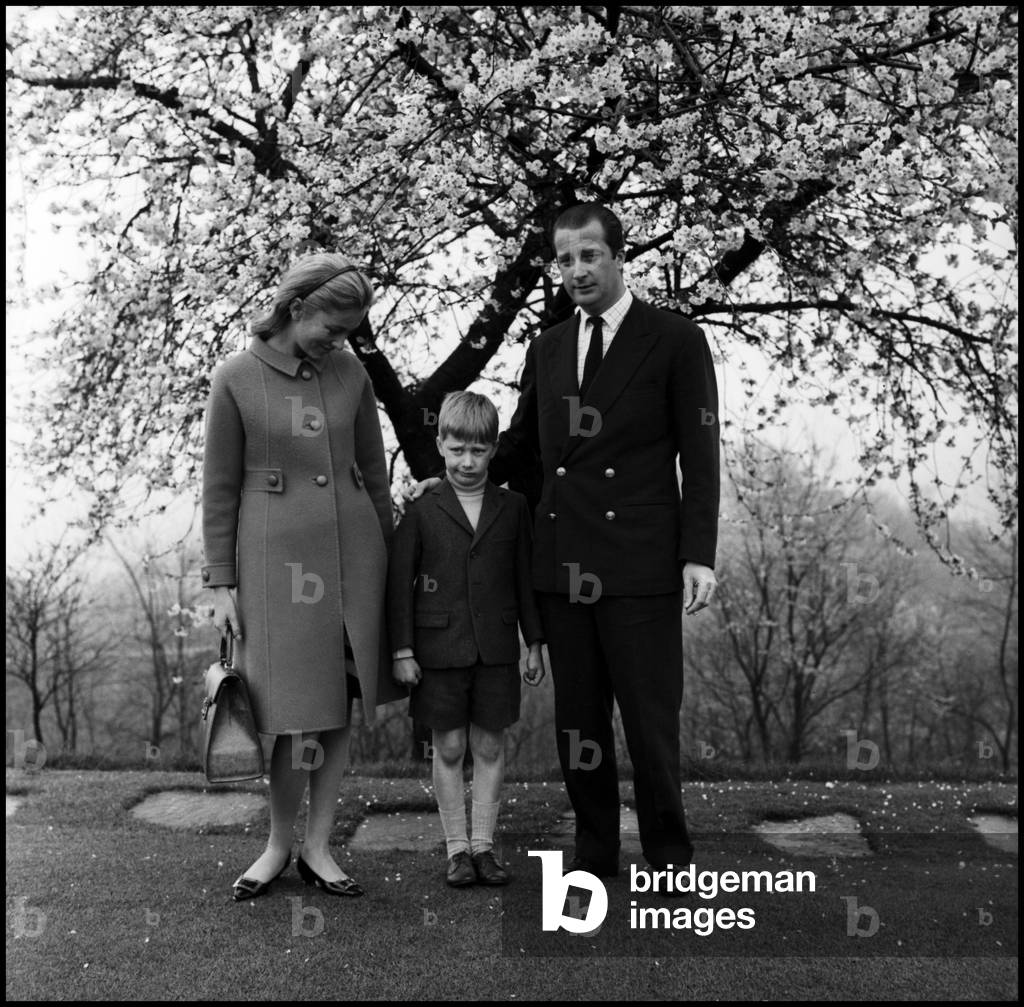 Albert II of Belgium and his wife Paola Ruffo de Calabria with their son Philippe, Turin, 1968 (b/w photo)