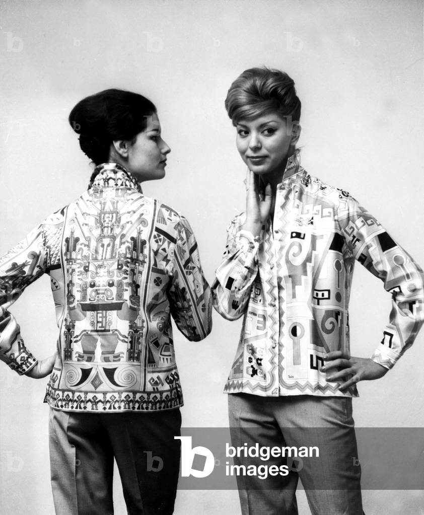 Models wearing Pucci, 1960 (b/w photo)