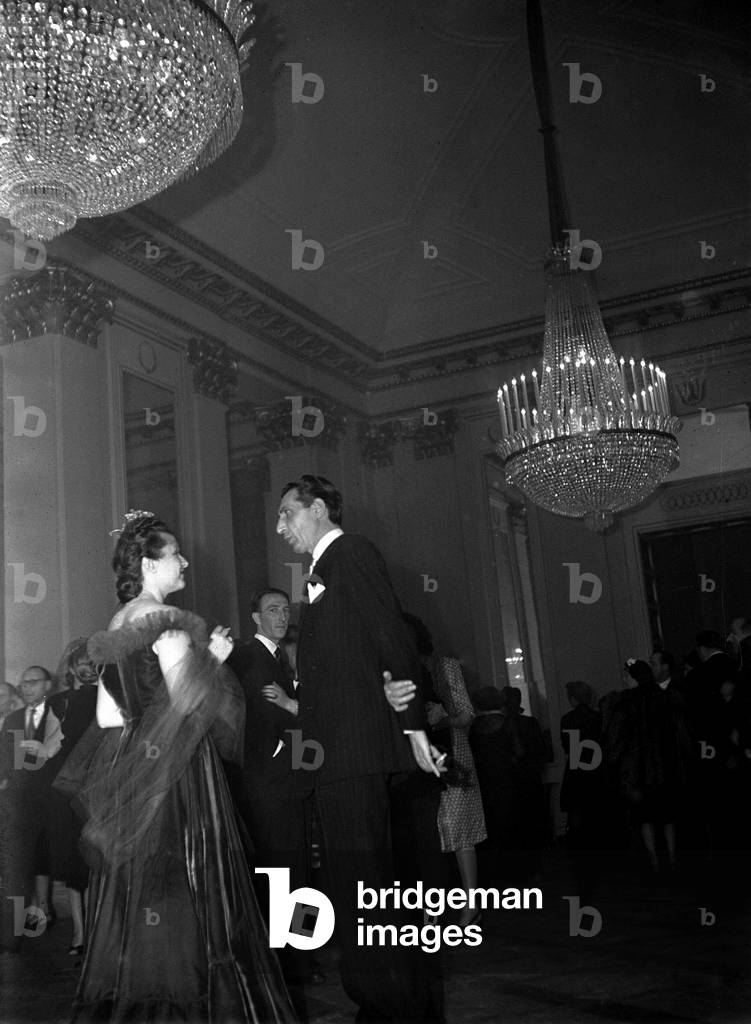 Inaugural concert at la Scala theatre, Milan, 1946 (b/w photo)