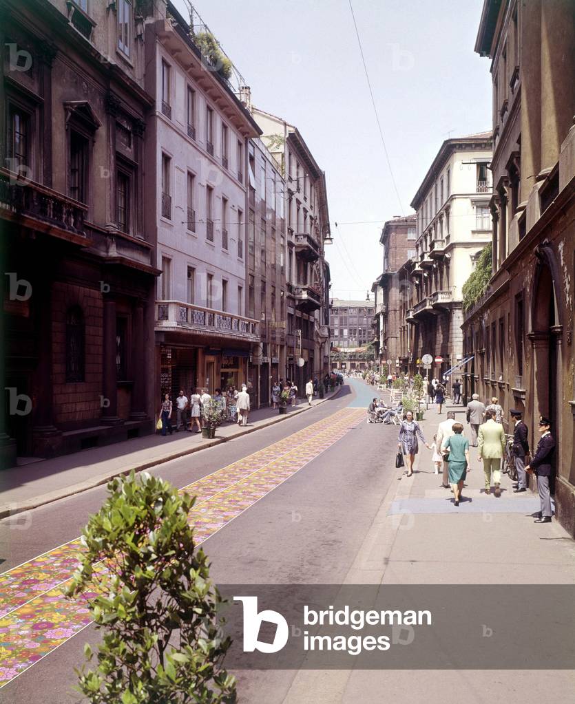 View of Montenapoleone Street, Milan, 1960s (photo)
