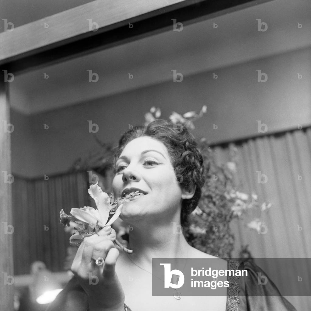 Renata Tebaldi at la Scala, Milan, 1959 (b/w photo)