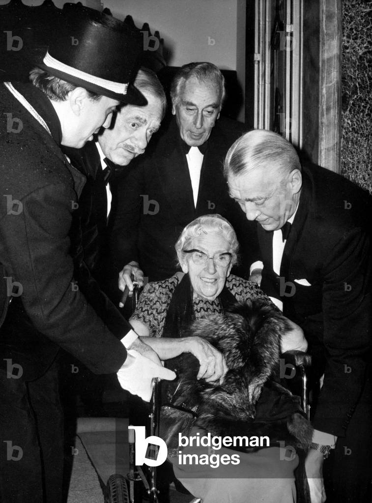 Portrait d'Agatha Christie a Londres le 26/11/1974. 
