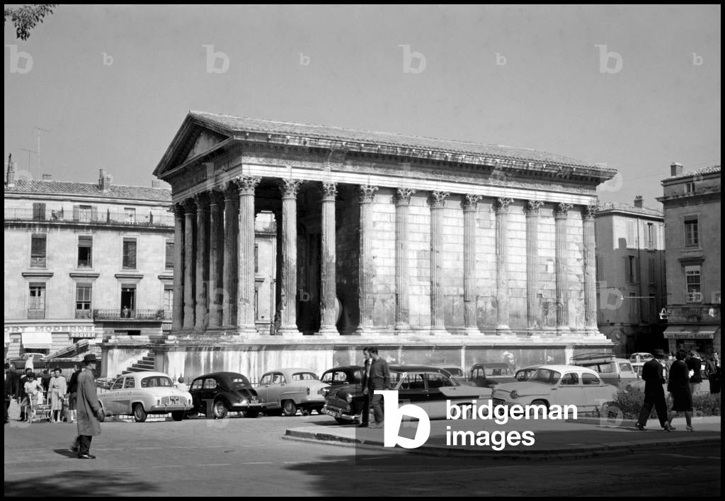 View on the temple de la maison carree in Nimes (b/w photo)