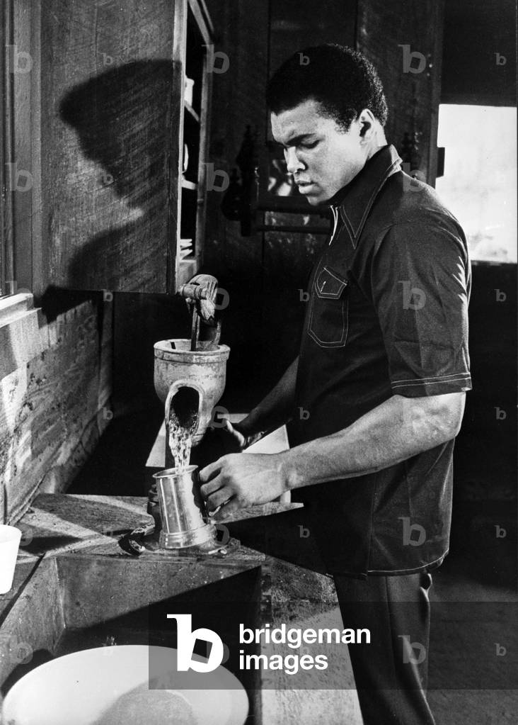 Muhammad Ali, USA, 1974 (b/w photo)