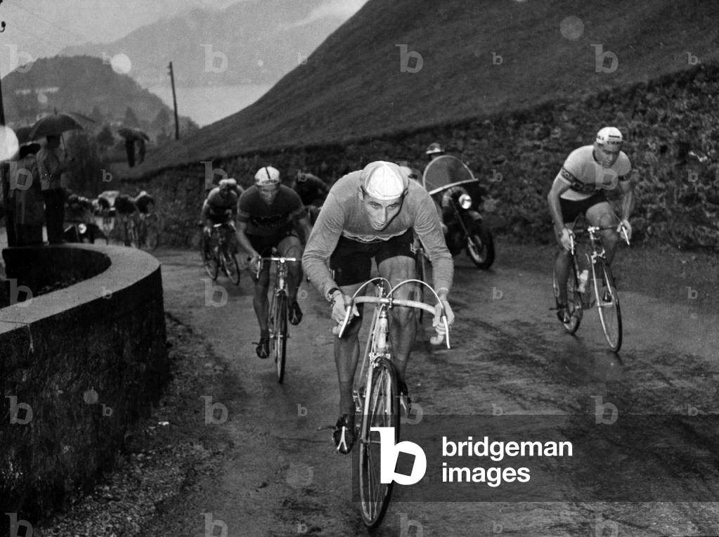 Milan 20/10/1957 portrait of the cyclist Jacques Anquetil (1934-1987) (b/w photo)