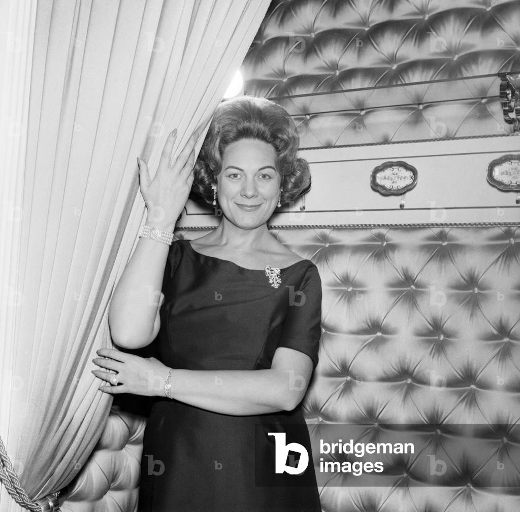 Renata Tebaldi at home, Milan, Italy, 1962 (b/w photo)
