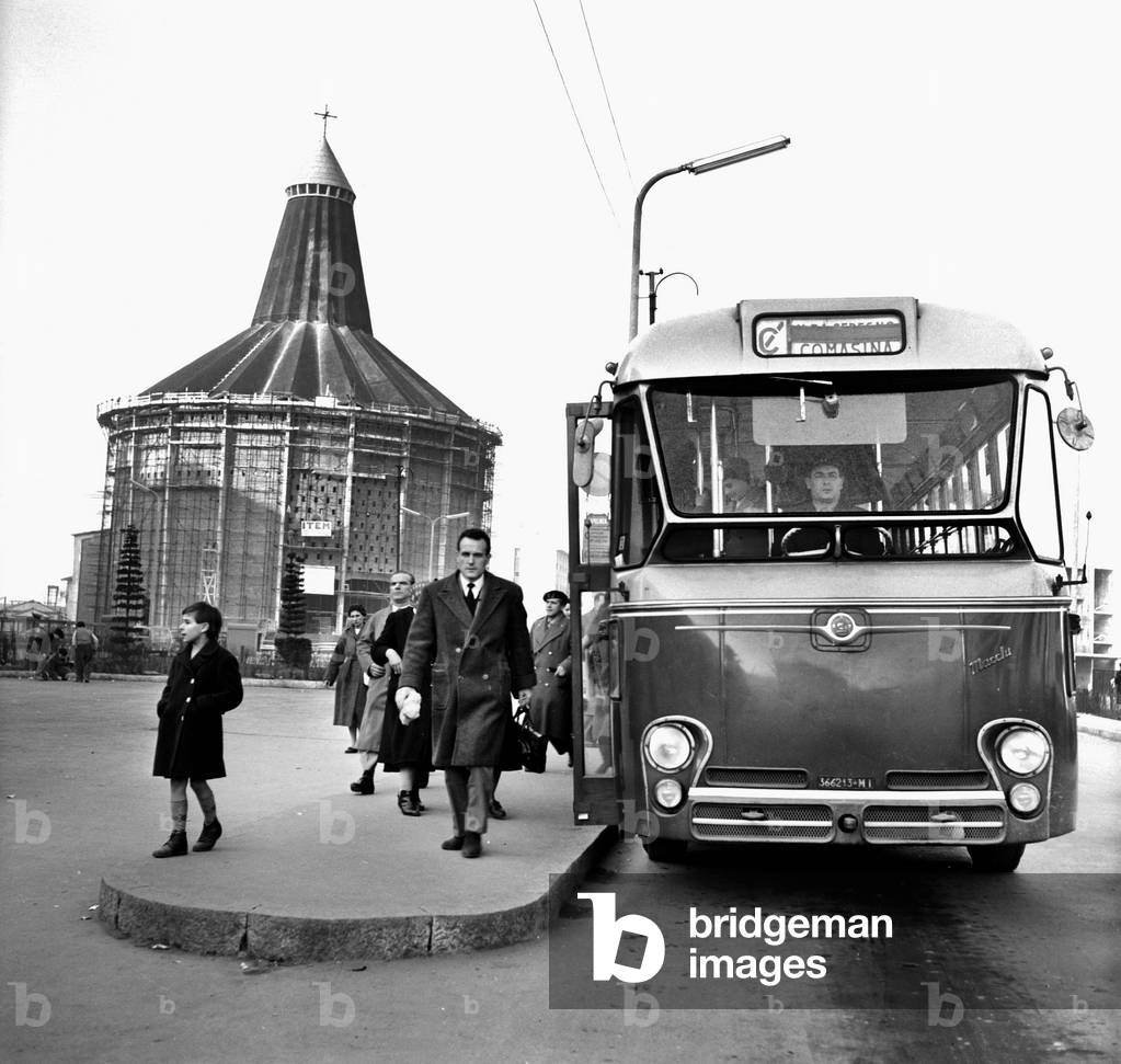 Street scene, Milan, 1959 (b/w photo)