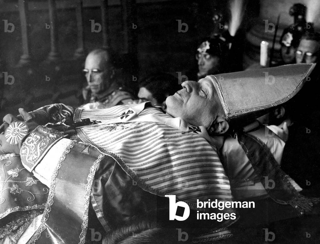 Funeral of Pope John XXIII, Vatican City, 1963 (b/w photo)