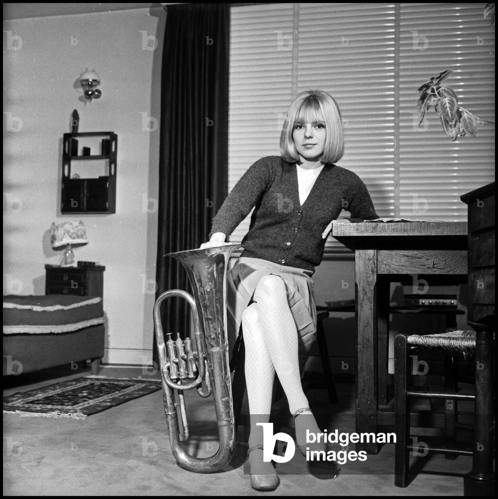 France Gall at home, Paris, 1966 (b/w photo)