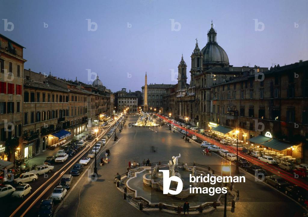View of Piazza Navona at dusk, Rome, 1964 (photo)