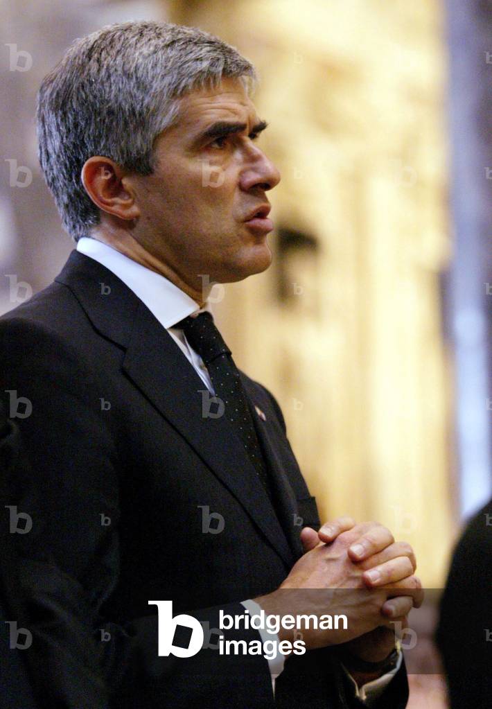 Pierferdinando Casini during Fabrizio Quattrocchi's funerals, 2004 (photo)