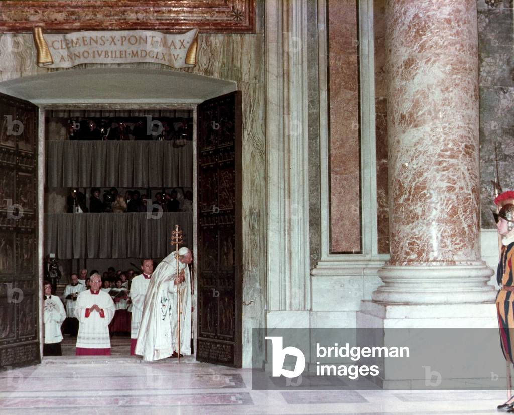 Pope John Paul II during the ceremony of the opening of the Holy Door in the The Vatican, 1983 (photo)