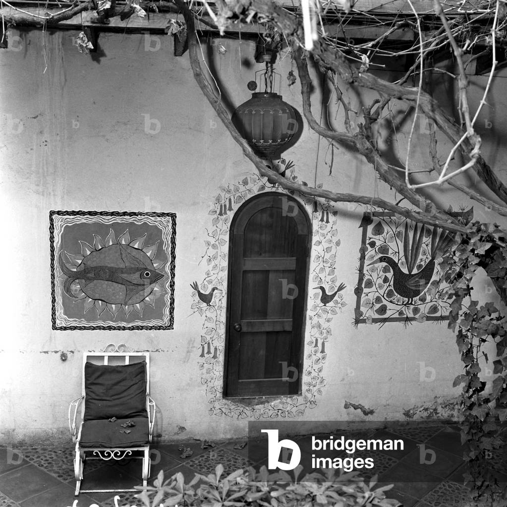 The house of Pablo Neruda, Santiago de Chile, Chile, 1972 (b/w photo)