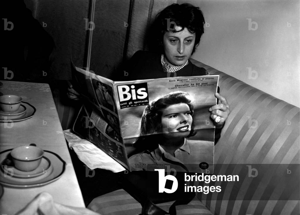 Anna Magnani, Milan, 1948 (b/w photo)