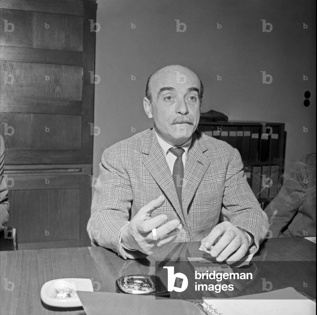 Lucio Fontana in Milan, 1954 (b/w photo)