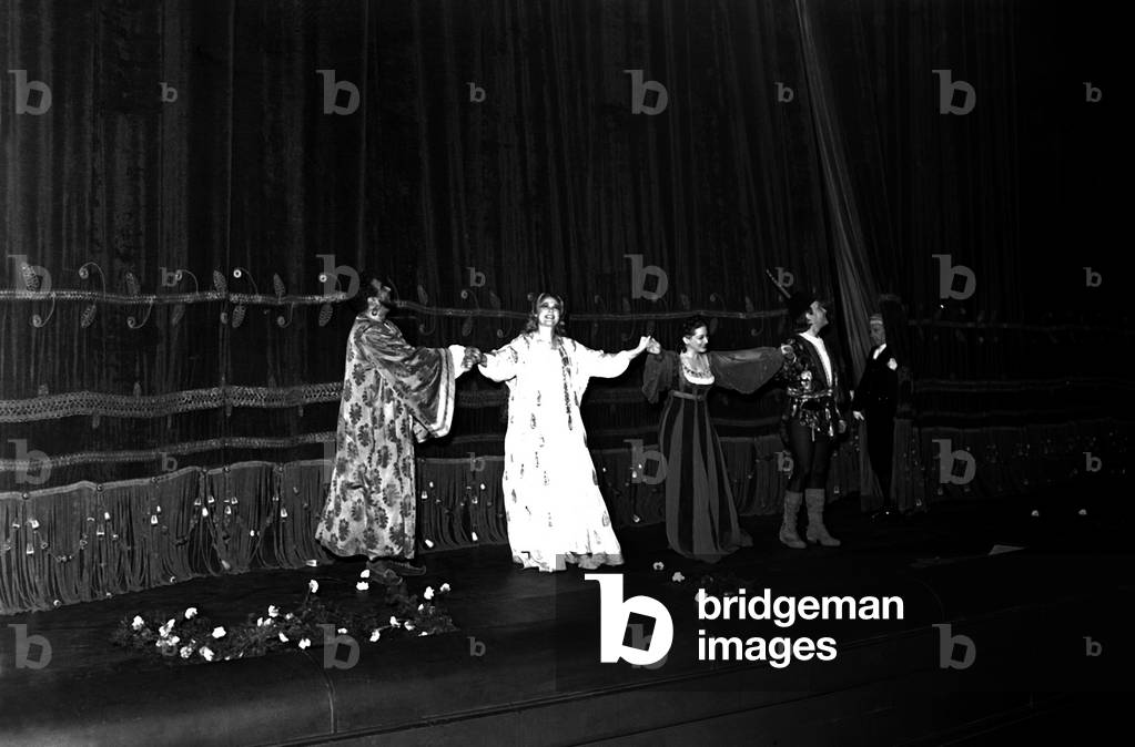 Performance of Othello, la Scala, Milan, 1950 (b/w photo)