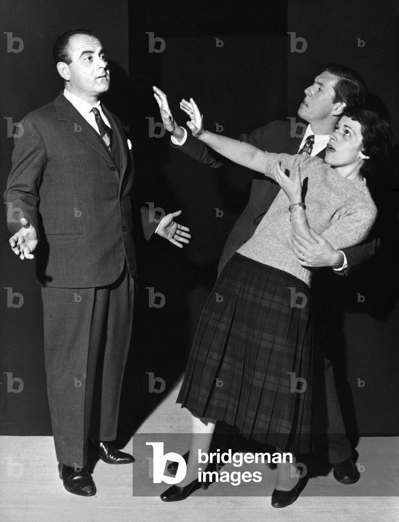 Novembre 1955. Vittorio Caprioli, Luciano Salce et Franca Valeri.