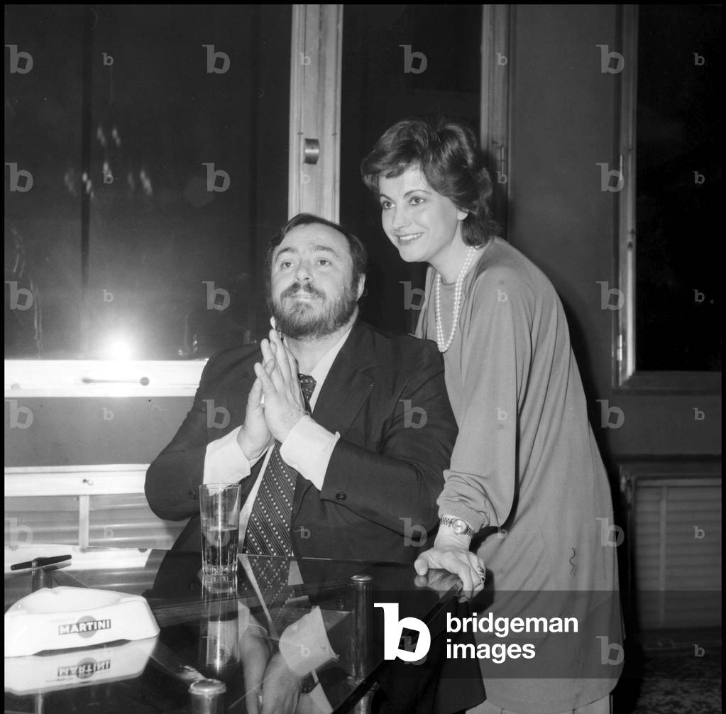 Luciano Pavarotti and his first wife Adua Veroni, Milan, 1979 (b/w photo)
